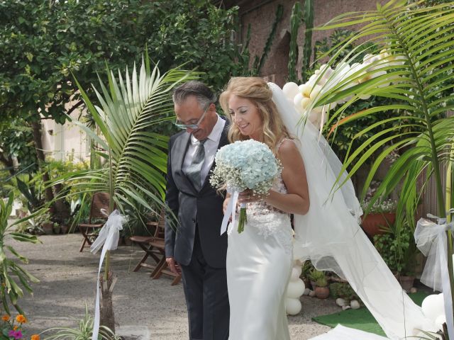 Il matrimonio di Javier e Vincenza a Bacoli, Napoli 98