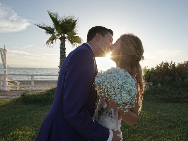 Il matrimonio di Javier e Vincenza a Bacoli, Napoli 241