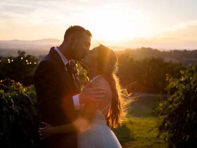 Il matrimonio di Luca e Erica a Gradara, Pesaro - Urbino 24