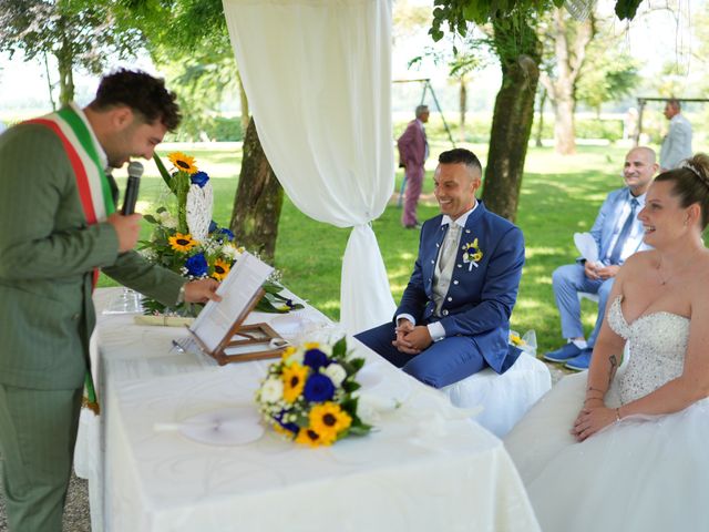Il matrimonio di Matteo e Valentina a Scaldasole, Pavia 45