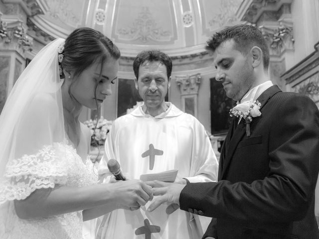 Il matrimonio di Roberto e Ilaria a Borgo di Terzo, Bergamo 22