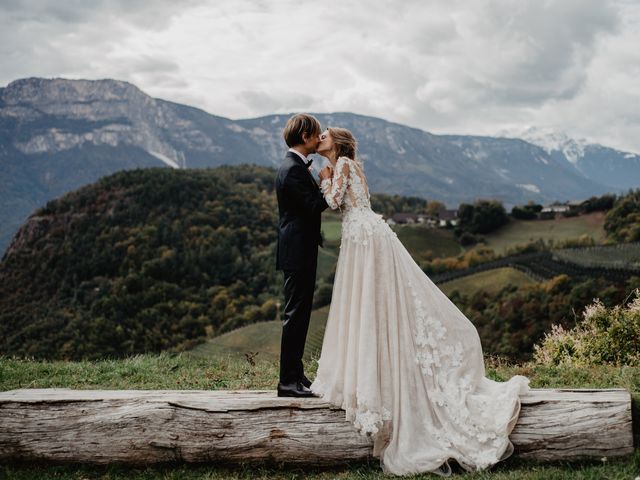 Il matrimonio di Carmen e Ferdinand a Selva di Val Gardena-Wolkenstein in, Bolzano 61