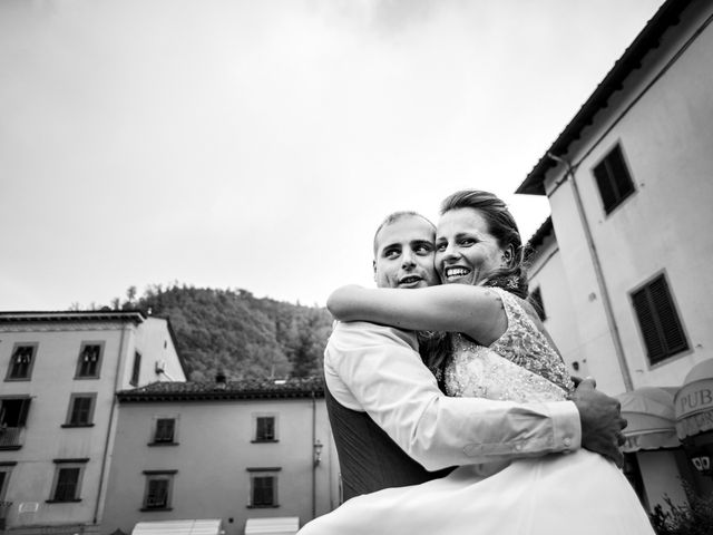 Il matrimonio di Nicola e Rita a Bagni di Lucca, Lucca 25