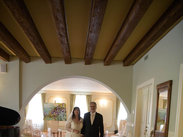 Il matrimonio di Giacomo Gigante e Paola Vitale a Villa Vicentina, Udine 6