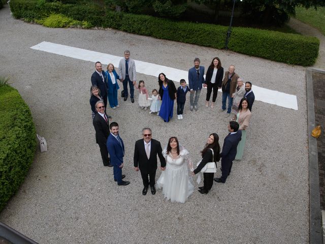 Il matrimonio di Giacomo Gigante e Paola Vitale a Villa Vicentina, Udine 10
