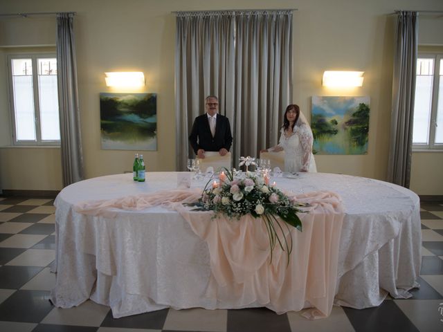 Il matrimonio di Giacomo Gigante e Paola Vitale a Villa Vicentina, Udine 15