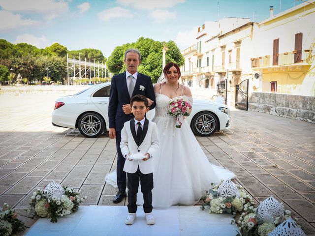 Il matrimonio di Teresa e Giuseppe a Polignano a Mare, Bari 34