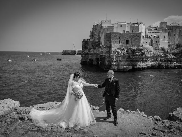 Il matrimonio di Teresa e Giuseppe a Polignano a Mare, Bari 52