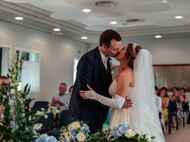 Il matrimonio di Luca e Montserrath a Belluno, Belluno 20