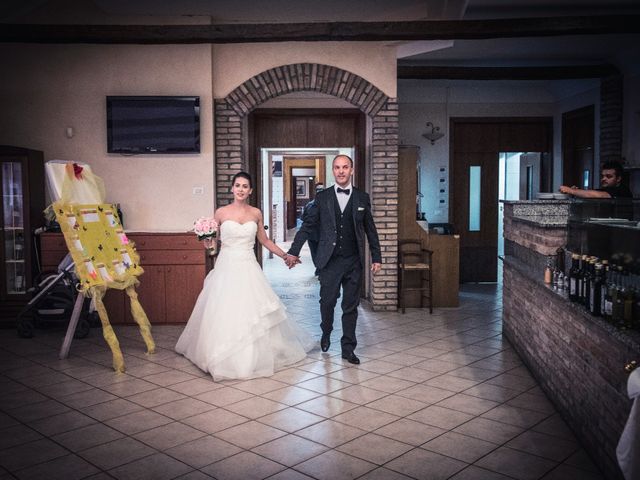 Il matrimonio di Enrico e Elisa a Medicina, Bologna 37