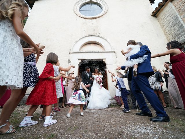 Il matrimonio di Massimo e Francesca a Ferentillo, Terni 24