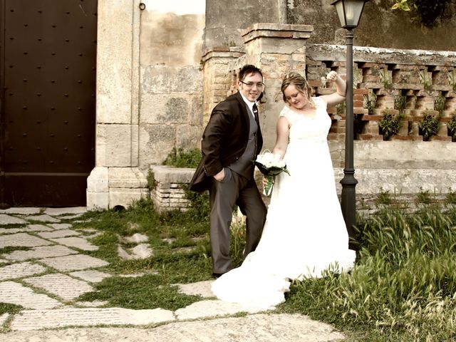 Il matrimonio di Monika e Gennaro  a Lesina, Foggia 11