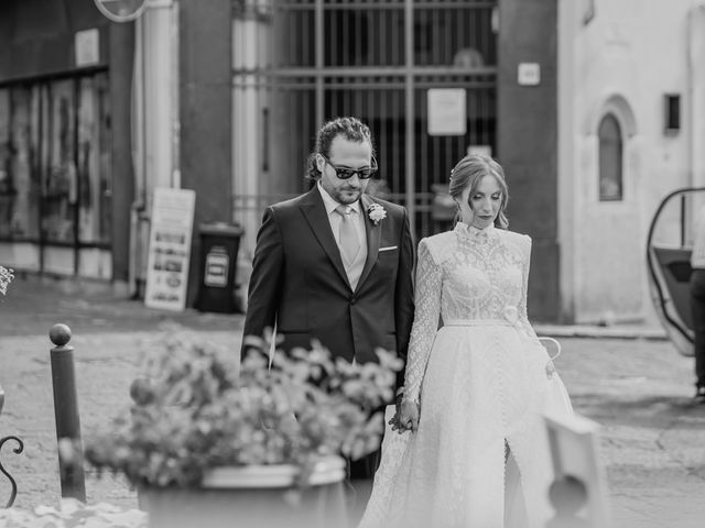 Il matrimonio di Clara e Gianpaolo a Salerno, Salerno 12