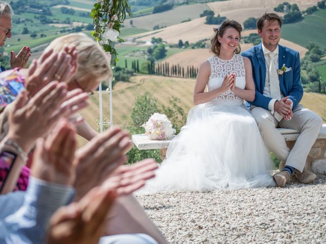 Il matrimonio di Ruud e Martine a Grottammare, Ascoli Piceno 16