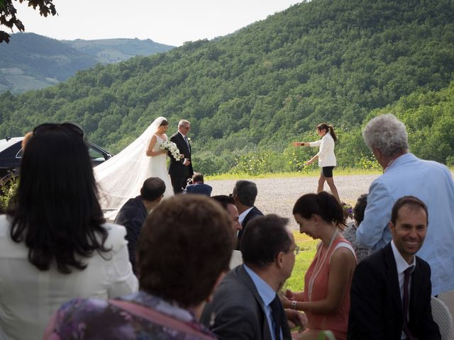 Il matrimonio di Emilio e Aziza a Fortunago, Pavia 13