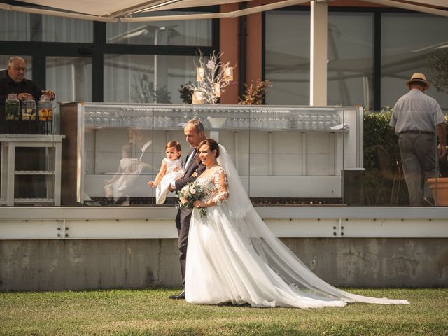 Il matrimonio di Andrea e Alice a Salvirola, Cremona 16