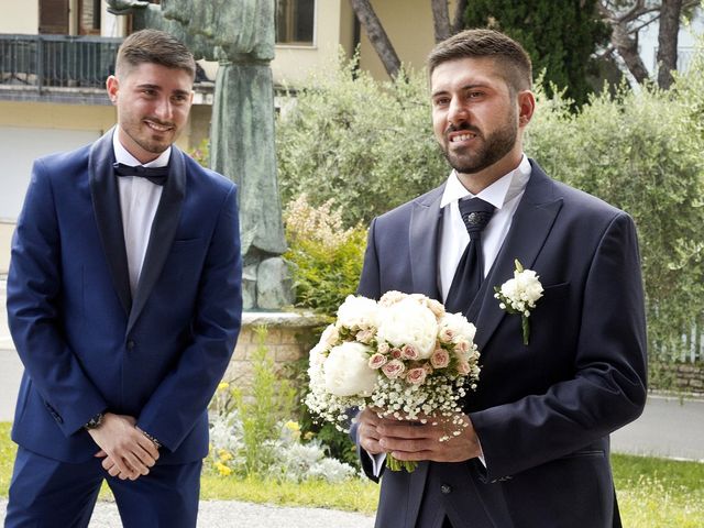 Il matrimonio di Michele e Matilde a Sirmione, Brescia 22