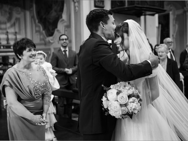 Il matrimonio di Alessio e Alfonsina a Santa Maria a Vico, Caserta 36