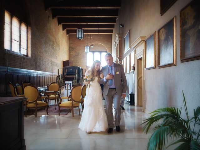 Il matrimonio di Alex e Mariapaola a Cremona, Cremona 23