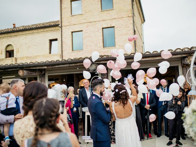 Il matrimonio di Raffaele e Celeste a Mosciano Sant&apos;Angelo, Teramo 31