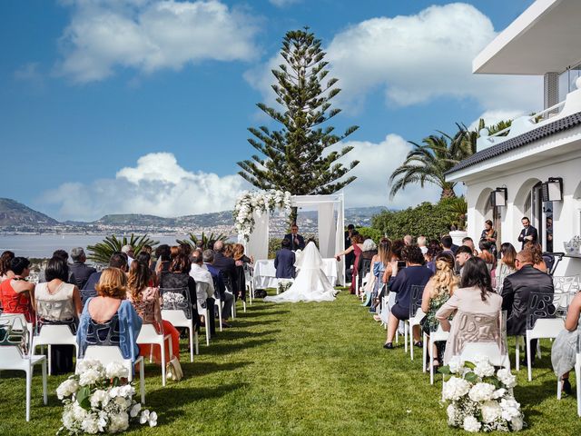 Il matrimonio di Chetura e Gianmatteo a Napoli, Napoli 33