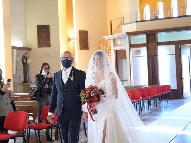 Il matrimonio di Annalisa e Salvatore a Roccaromana, Caserta 25