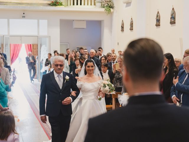 Il matrimonio di Matteo e Stefania a San Clemente, Rimini 29