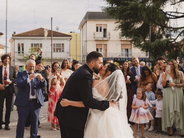 Il matrimonio di Matteo e Stefania a San Clemente, Rimini 46