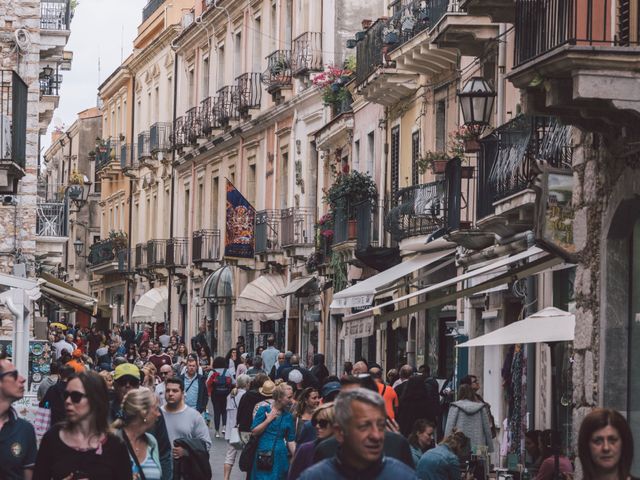 Il matrimonio di Joe e Vadicel a Taormina, Messina 8