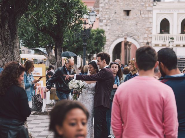 Il matrimonio di Joe e Vadicel a Taormina, Messina 45