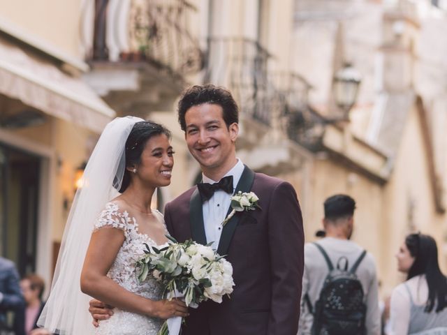 Il matrimonio di Joe e Vadicel a Taormina, Messina 46