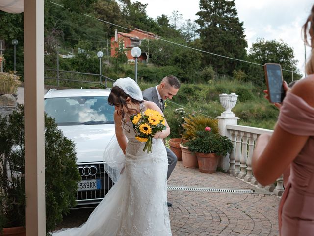 Il matrimonio di Mirko e Silvia a Varazze, Savona 15