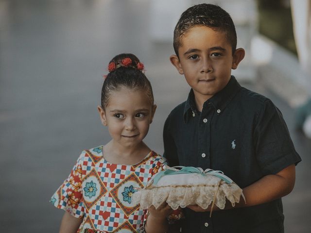 Il matrimonio di Claudio e Sentony a Napoli, Napoli 30