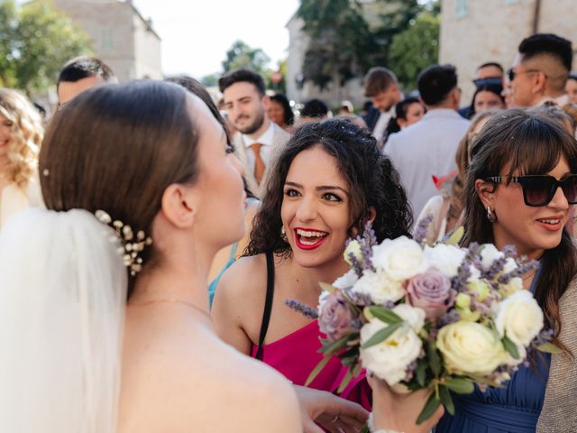 Il matrimonio di Luana e Victor a Mogliano, Macerata 53