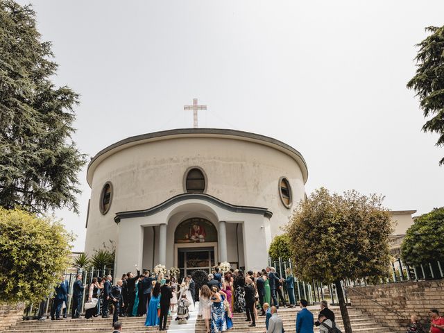 Il matrimonio di Miriana e Giovanni a Bacoli, Napoli 17