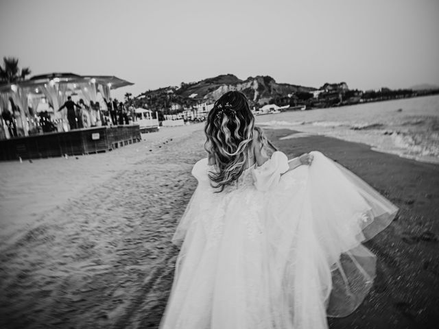 Il matrimonio di Miriana e Giovanni a Bacoli, Napoli 24