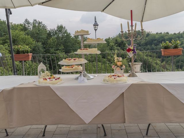 Il matrimonio di Alex e Roberta a Cantarana, Asti 40