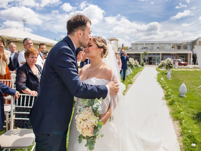 Il matrimonio di Luca Guido e Margherita a Avellino, Avellino 28