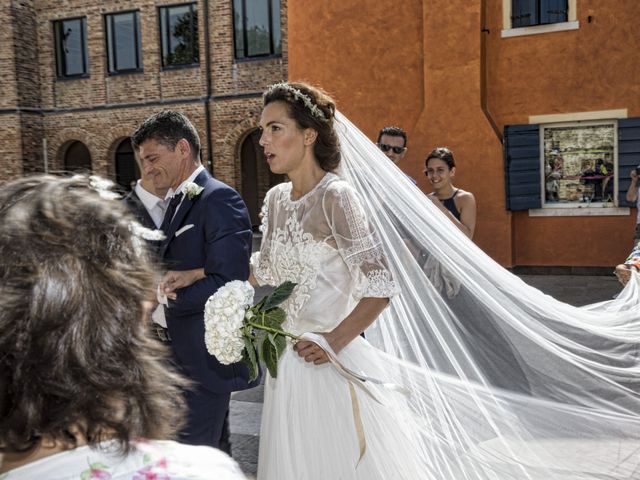 Il matrimonio di Eugenio e Eloisa a Caorle, Venezia 37