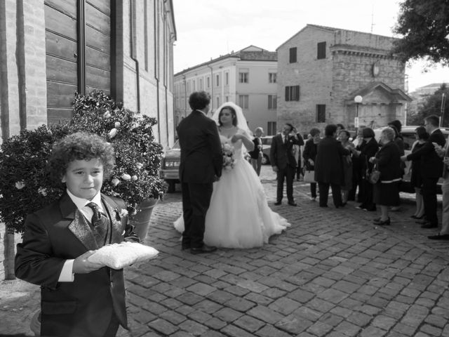 Il matrimonio di Mauro e Morena a Recanati, Macerata 8