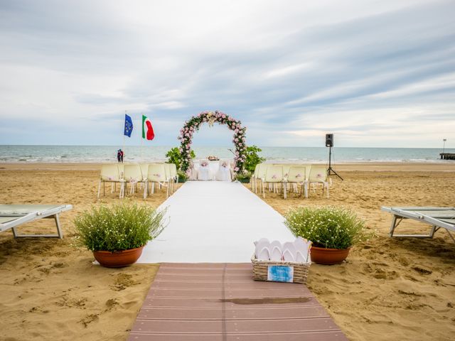 Il matrimonio di Alexander e Nina a Jesolo, Venezia 49