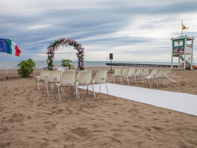 Il matrimonio di Alexander e Nina a Jesolo, Venezia 51