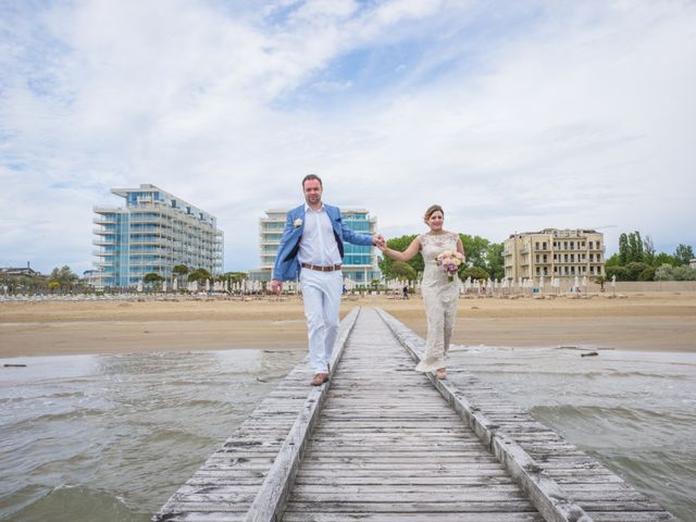 Il matrimonio di Alexander e Nina a Jesolo, Venezia 59