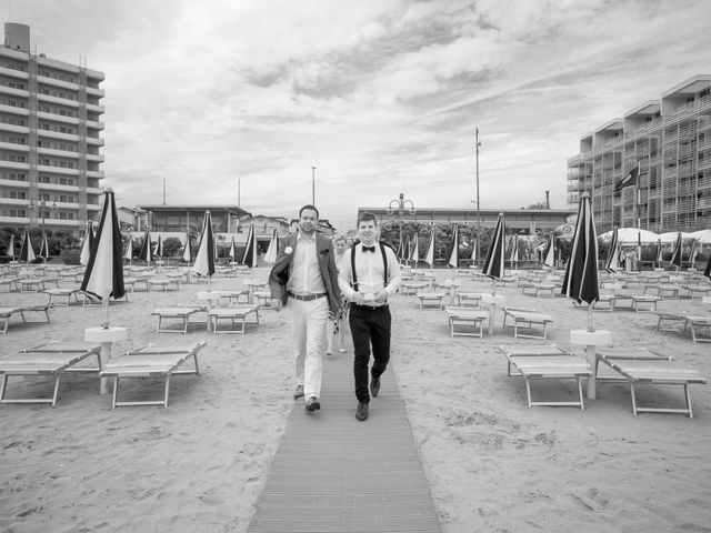 Il matrimonio di Alexander e Nina a Jesolo, Venezia 73