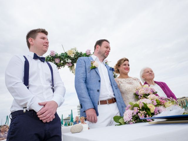 Il matrimonio di Alexander e Nina a Jesolo, Venezia 82