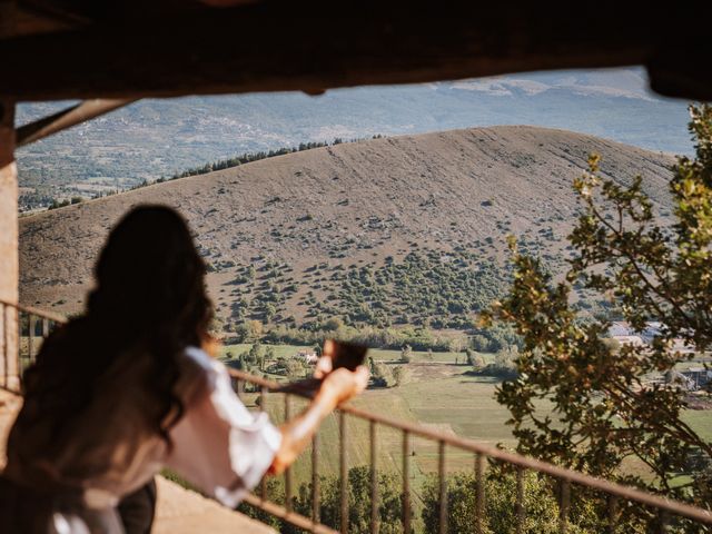 Il matrimonio di Arianna e Victor a Ocre, L'Aquila 9