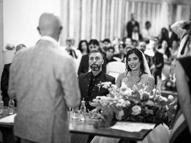 Il matrimonio di Arianna e Victor a Ocre, L'Aquila 73