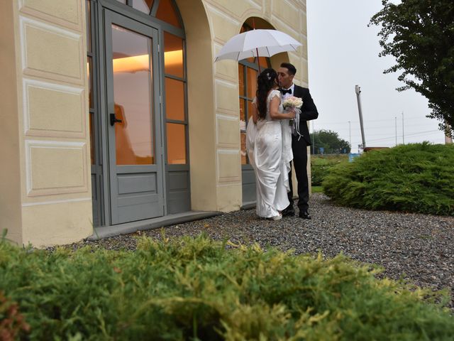 Il matrimonio di Naomi e Ernis a Piacenza, Piacenza 16