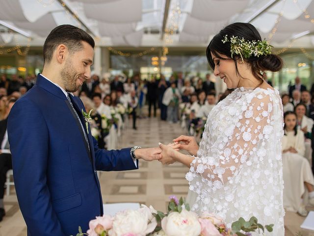 Il matrimonio di Paolo e Carmen a Avellino, Avellino 30