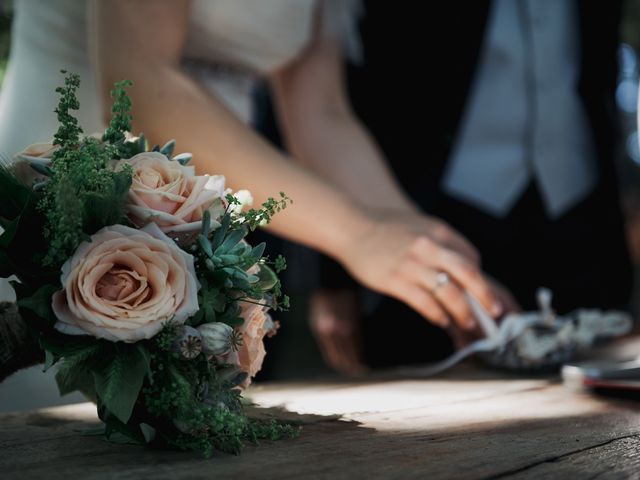 Il matrimonio di Massimo e Laura a Carmignano, Prato 17